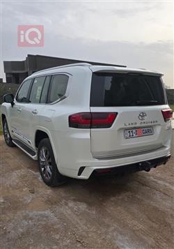 تويوتا لاندكروزر